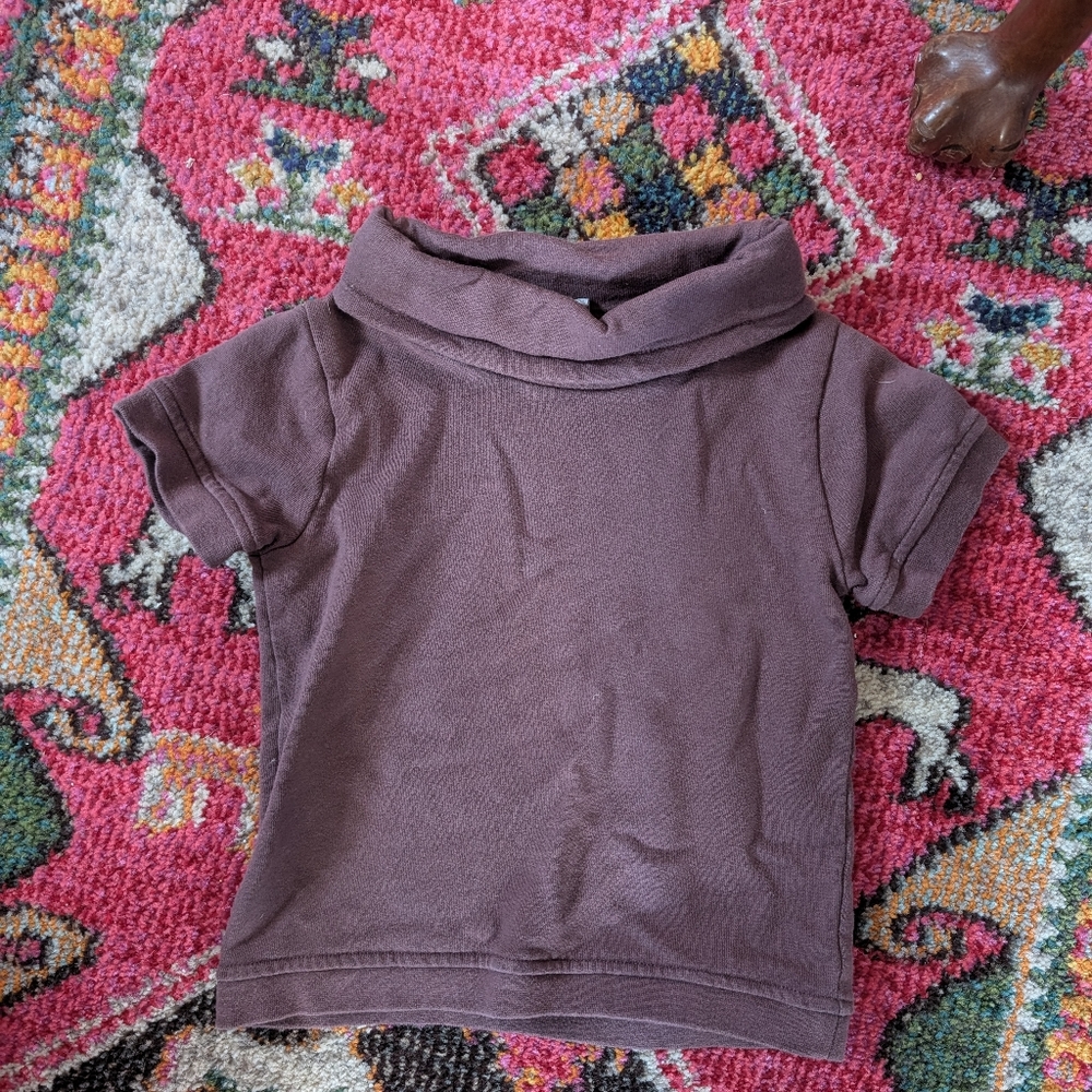 Kate Quinn top